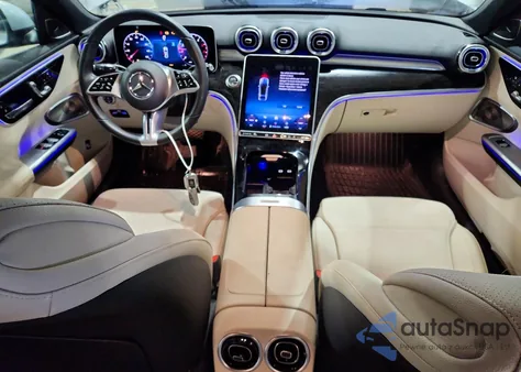 2025 Mercedes Benz C 300 4Matic from USA, damaged, VIN W1KAF4HB9SR273815